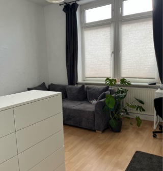 Ad image: Zimmer in einer 3er WG zenral gelegen