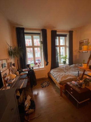 Anzeigenbild: Großes WG-Zimmer in der KTV (unmöbliert)