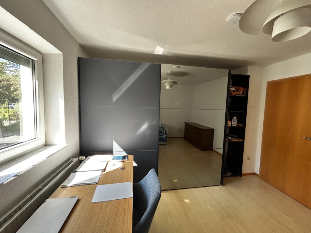 WG-Zimmer Garching bei München Tannenbergstr. 2 - 16m2 möbliertes Zimmer