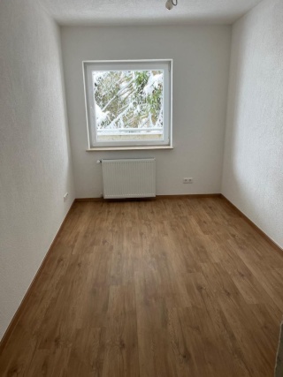 Ad image: Wunderschöne frisch sarnierte 3-Zimmer Wohnung