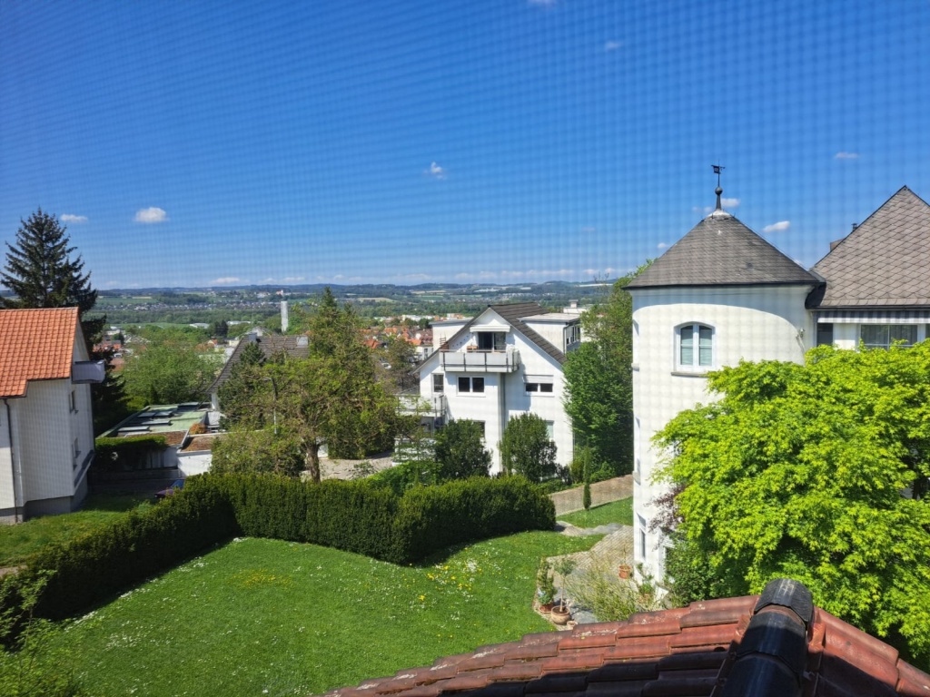 Habitación en WG Weingarten Schonisweilerstraße - Blick aus dem Fenster bei Tag