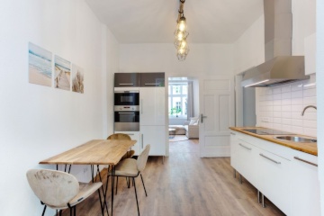 Imagen del anuncio: Schöne, lichtdurchflutete 2-Zimmer-Wohnung mit 55 m² (eigener Balkon)