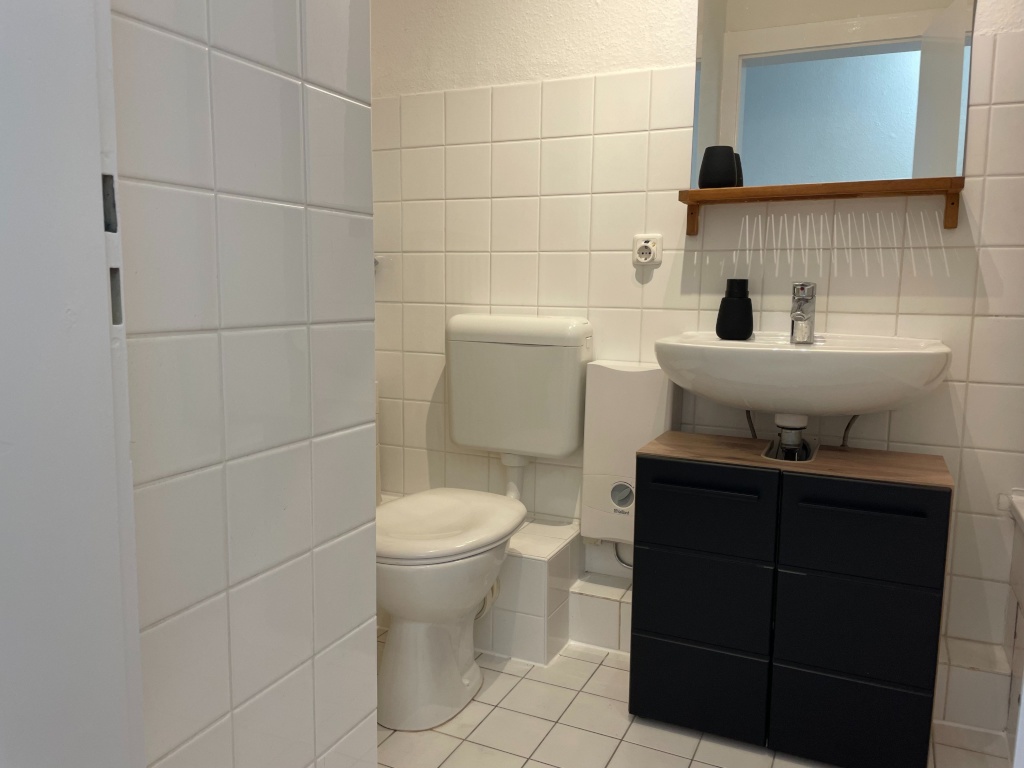 Gemütliches 1-Zimmer-Apartment am UKSH I Renoviert I Neu möbliert I Fahrstuhl I WLAN I All-Inkl – Waitzstraße 39, 24105 Kiel Brunswik – Vorschaubild 11