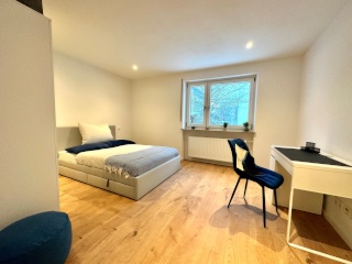Ad image: 👩‍🎓 2 Zimmer frei in 3er WG – ideal für Studenten & Klinikpersonal