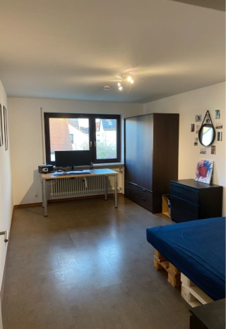 Anzeigenbild: Zimmer in 3er WG mit guter Anbindung an Sbahn und TUM