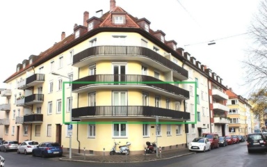 Anzeigenbild: Große möblierte Wohnung mit Balkon der Extraklasse, inkl. Einbauküche