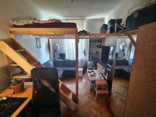Anzeigenbild: Zimmer in Altbau 3er-WG in Toplage im Studentenviertel, Heinrichstraße