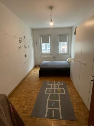 Anzeigenbild: Sublet: October 23rd to December 26th 1-Zimmer möbliert Wohnung!!