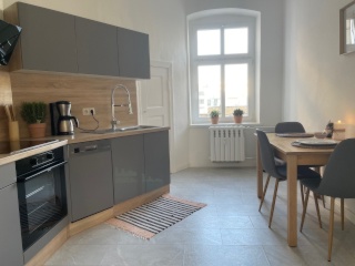 Ad image: Endlich Ankommen: Vollmöbliertes WG-Zimmer in zentraler Lage