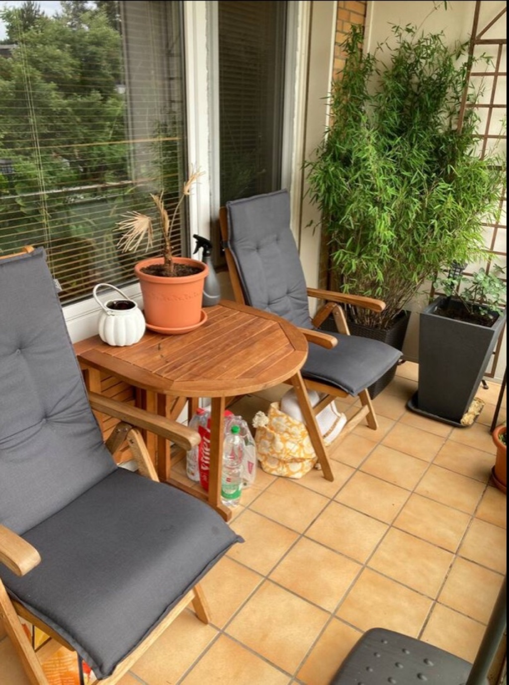 Untermiete - möblierte 1-Zimmer-Wohnung für 1 - 2 Monate am Mitte Dezember – 60433 Frankfurt am Main Eschersheim – Vorschaubild 4