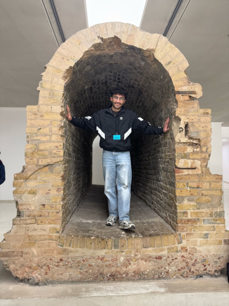 Ad image: Dualer Student sucht ein gut gelegenes Zimmer in Bonn