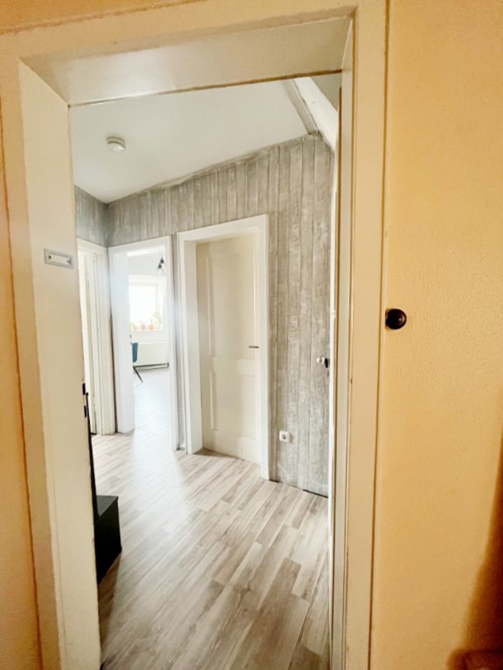 Wohnung Feuerbach Bludenzerstr. 41 - Eingang