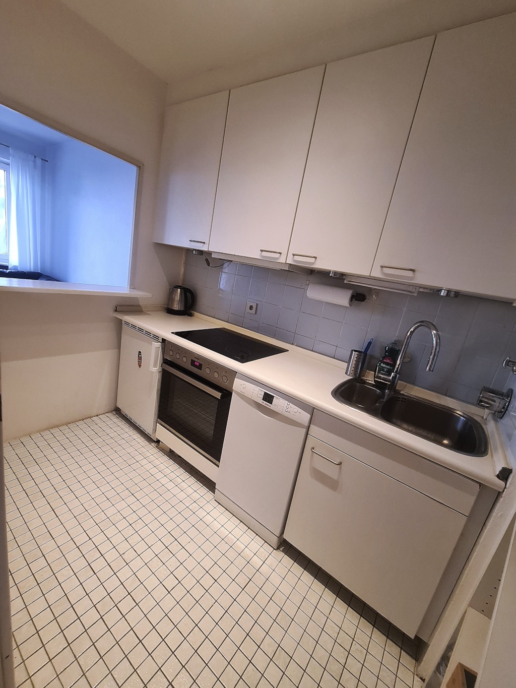 Zwischenmiete 01.12.26 - 31.01.27: Exklusives 2-Zimmer Apartment im Lehel, voll möbliert, TOP LAGE! Mietdauer flexibel nach Absprache möglich – Tattenbachstraße 12, 80538 München Altstadt-Lehel – Vorschaubild 9