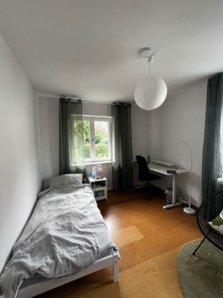 Anzeigenbild: Schönes möbliertes WG-Zimmer in 2er-WG