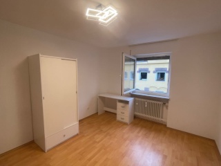 Helles, möbliertes WG-Zimmer nahe TH & Wöhrder See, kostenlose Parkplätze