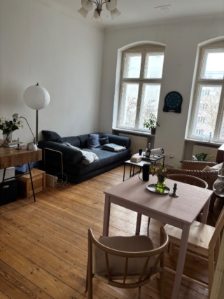 Biete schöne 2-Zimmer-Wohnung in Berlin, suche Wohnung in Halle — photo 1