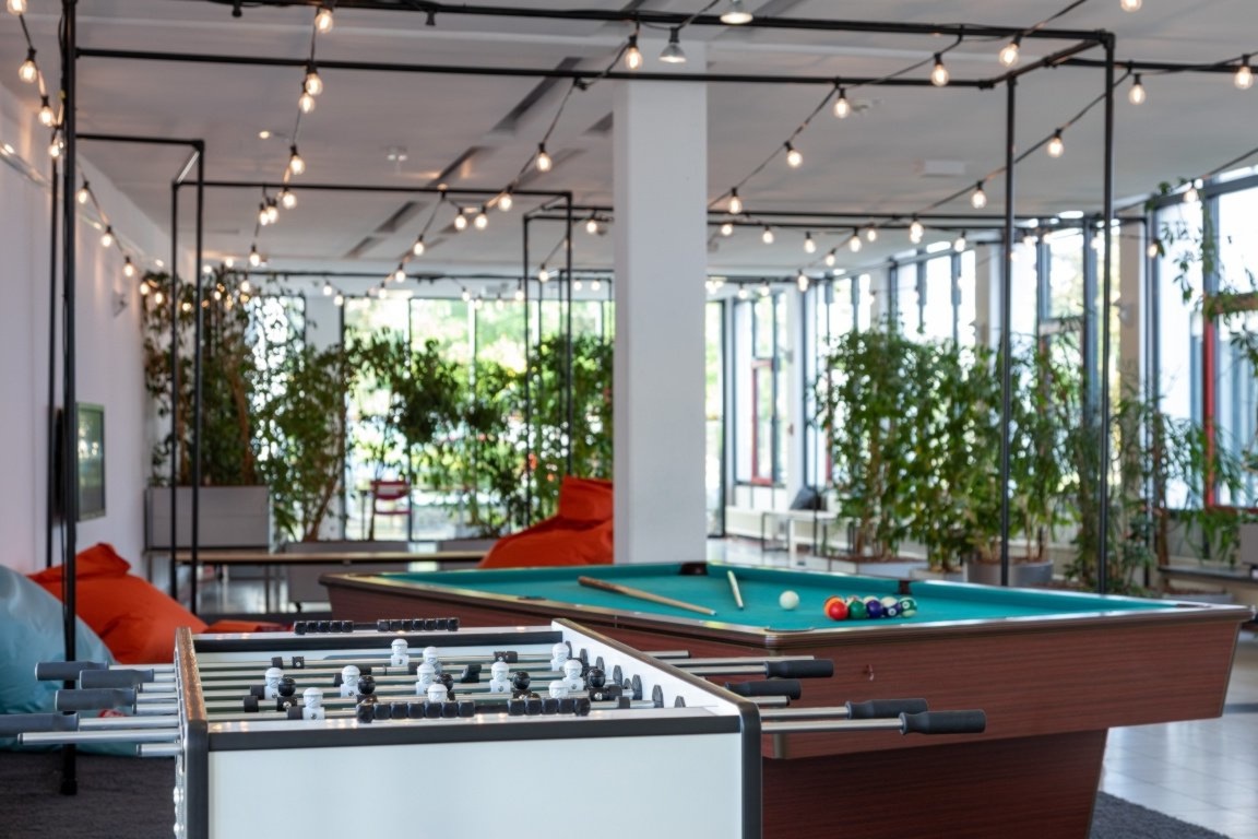 Ihr modernes Studentenzimmer in einem Hotel – eigenes Bad, WLAN, Fitnessraum, Parkplatz & mehr! – Hilpertstraße 27, 64295 Darmstadt Darmstadt – Vorschaubild 6