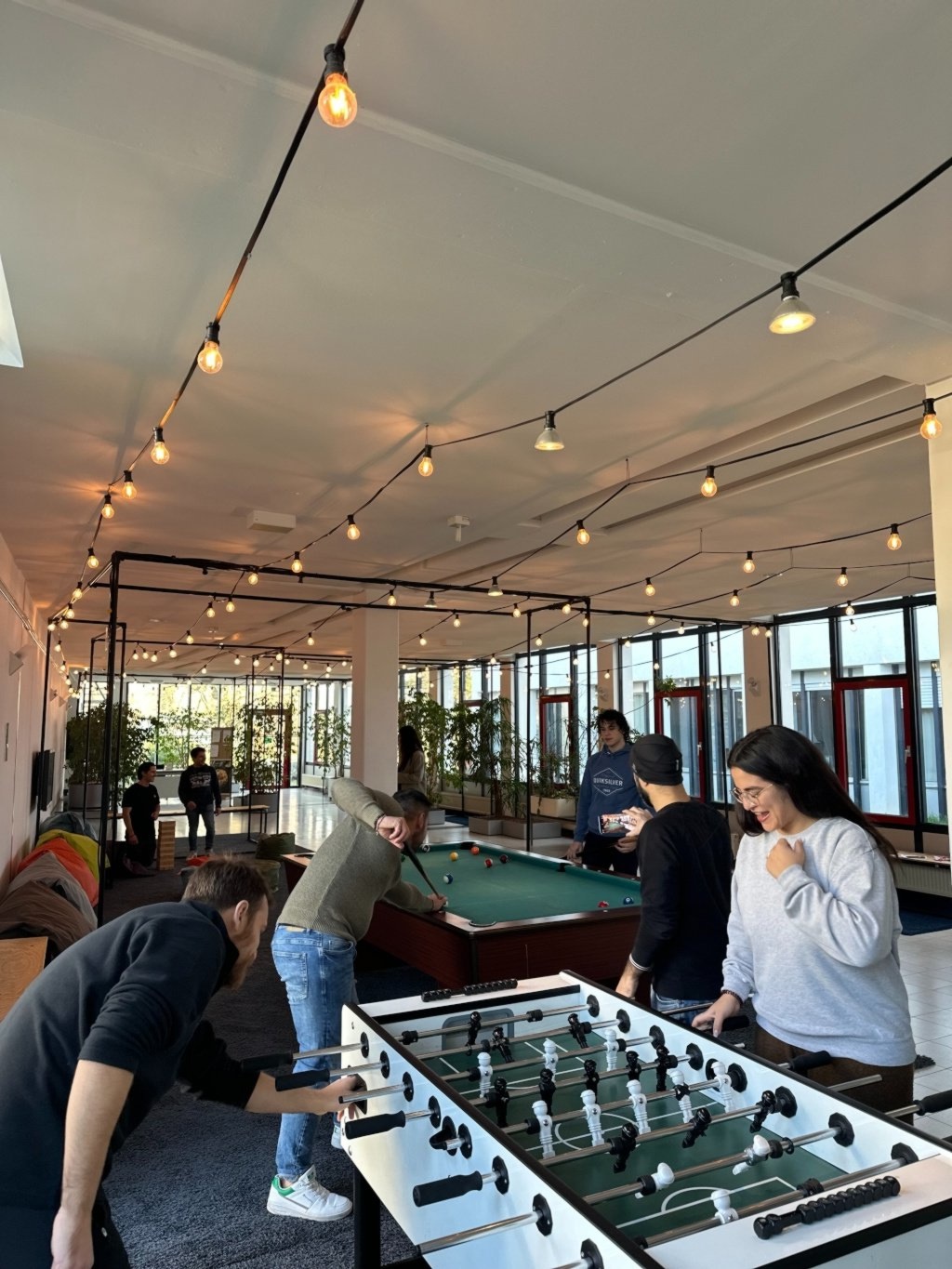 Ihr modernes Studentenzimmer in einem Hotel – eigenes Bad, WLAN, Fitnessraum, Parkplatz & mehr! – Hilpertstraße 27, 64295 Darmstadt Darmstadt – Vorschaubild 7