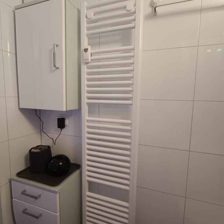 Komplett eingerichtete Wohnung mit sonnigem Balkon und traumhafter Aussicht in zentraler Lage (Köln-Sülz) – Luxemburger Straße 124, 50939 Köln Sülz – Vorschaubild 11