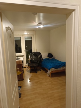 Anzeigenbild: Zwischenmiete Europaplatz Freiburg - WG Zimmer - 18/12/2025 --> 09/01/2026