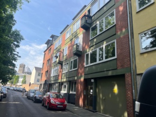 Anzeigenbild: Zentrale 3er-WG mit Balkon am Klingelpützpark