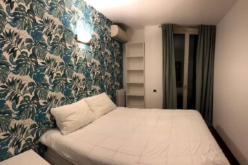 Anzeigenbild: Charming and fully furnished room in a living room in a perfect location and good surroundings.