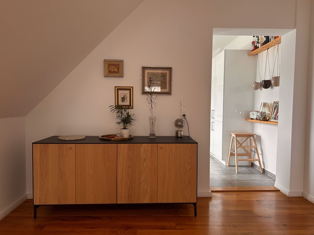 Befristet: Sehr schöne, möblierte 115-qm DG-Wohnung im Weserkiez / 2-week sublet: Stylish fully furnished 115sqm Top-Floor Apartment in Weserkiez – Sonnenallee, 12045 Berlin Neukölln – Vorschaubild 6