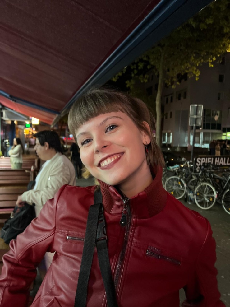 Ad image: Suche WG-Zimmer für den Sommer^^