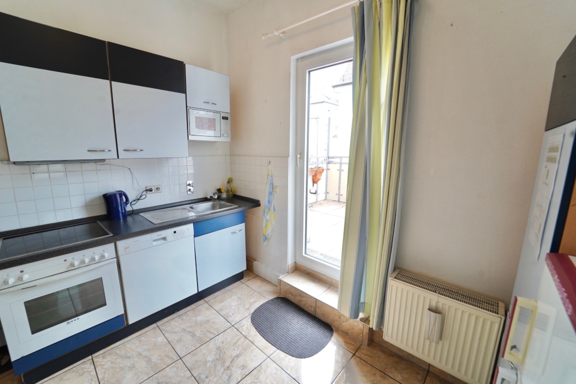 Habitación en WG Zuffenhausen Schwieberdingerstr.  51 - foto 3