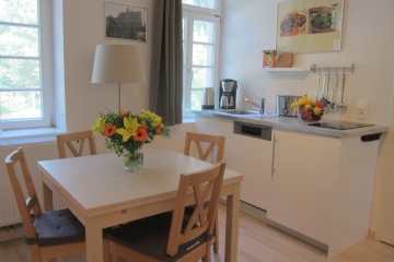 Anzeigenbild: Top location! 2 room-apartm. near university, furnished, parking is optional