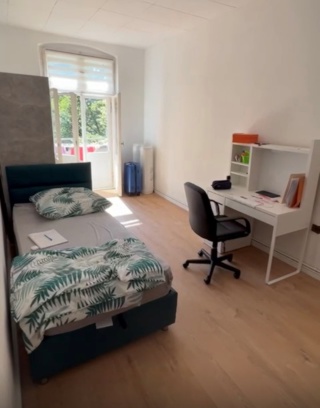 Charming 2-Room Apartment for Rent in Reinickendorf, Berlin — photo 1