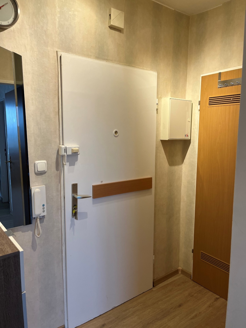Chic Studio Apartment / Schicke 1-Zimmer-Wohnung Bockenheim – 60486 Frankfurt am Main Bockenheim – Vorschaubild 8
