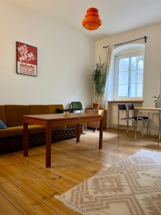 Anzeigenbild: Kreuzberg 2-Room Apartment (01.01.26-13.04.26)