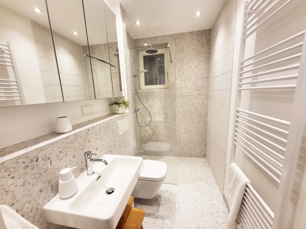 Besondere Wohnung | Möbliert | Balkon | 1–6 Monate – Küntzelstraße 47, 45147 Essen Holsterhausen – Vorschaubild 9