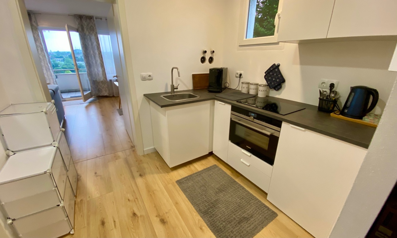 Schöne Wohnung in Wi-Nordost / Alle Kosten & WLAN incl. (Möbliert/Furnished) – Kapellenstraße 64a, 65193 Wiesbaden Nordost – Vorschaubild 11