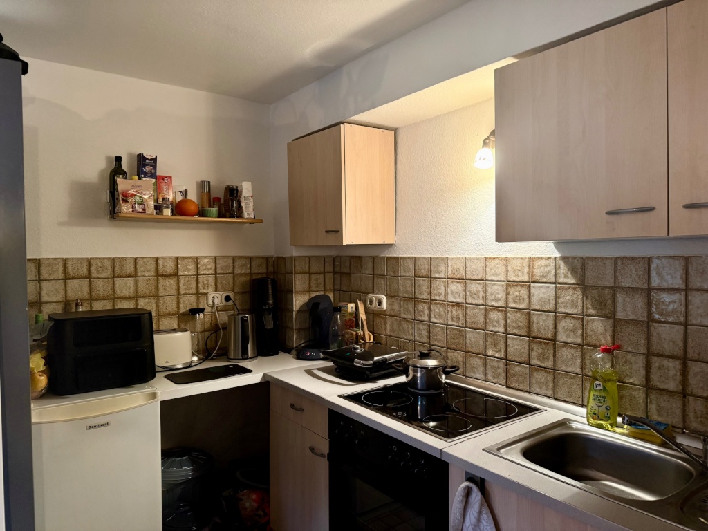 Voll möblierte 30-m2-Wohnung in Lindenthal | 10.–31.08. | Uni & Uniklinik – Mommsenstraße, 50935 Köln Lindenthal – Vorschaubild 5