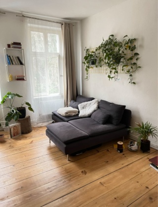 Big sunny quiet 2-room flat in Kreuzberg