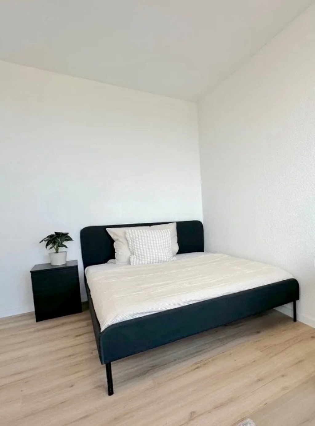 Helle Einzimmerwohnung - großer Balkon - Jarrestrasse – Hölderlinsalle 234, 22303 Hamburg Winterhude – Vorschaubild 3