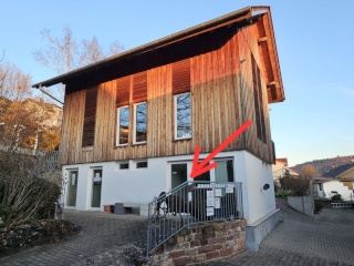 Anzeigenbild: Tiny 2 room Apartment with private entrance, bathroom, separate toilet and kitchenette