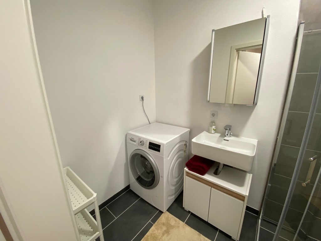 Schöne Wohnung in Wi-Nordost / Alle Kosten & WLAN incl. (Möbliert/Furnished) – Kapellenstraße 64a, 65193 Wiesbaden Nordost – Vorschaubild 15