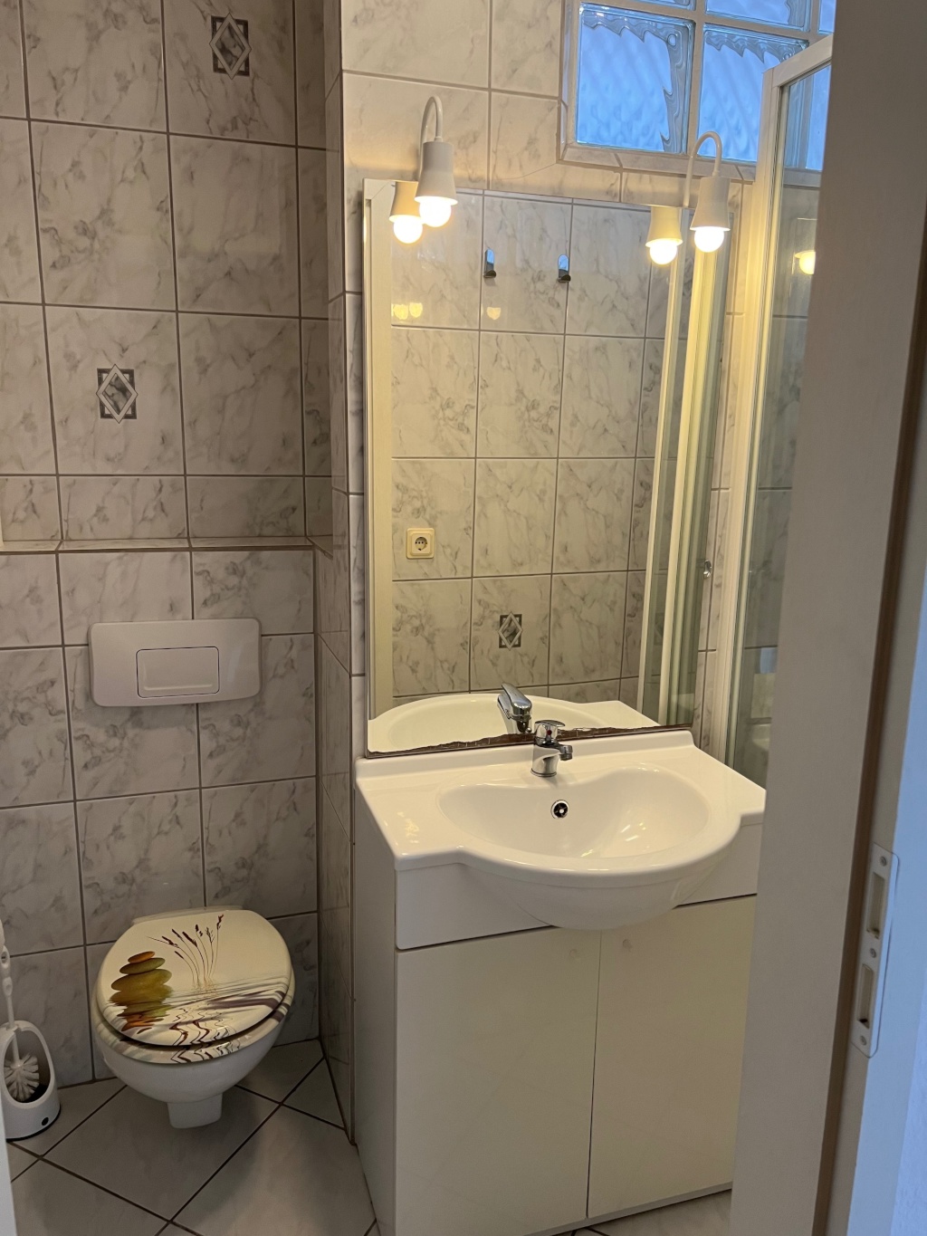 Möbliertes Appartement Nähe ICE Bahnhof zu vermieten – Pfeifferstr., 34121 Kassel Wehlheiden – Vorschaubild 4