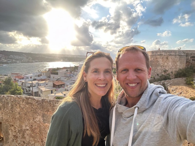 Ad image: Paar sucht Haus/ Wohnung ab 3 Zimmer mit Terrasse/ Balkon