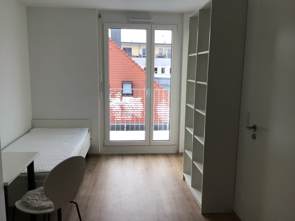 Luxuriöses Neubau 1-Zimmer Penthouse Apartment möbliert mit Dachterrasse und eigenem Stellplatz - ideal für Studierende & Berufseinsteiger – Anton-Bruckner-Straße 1, 91052 Erlangen Röthelheim – Vorschaubild 2