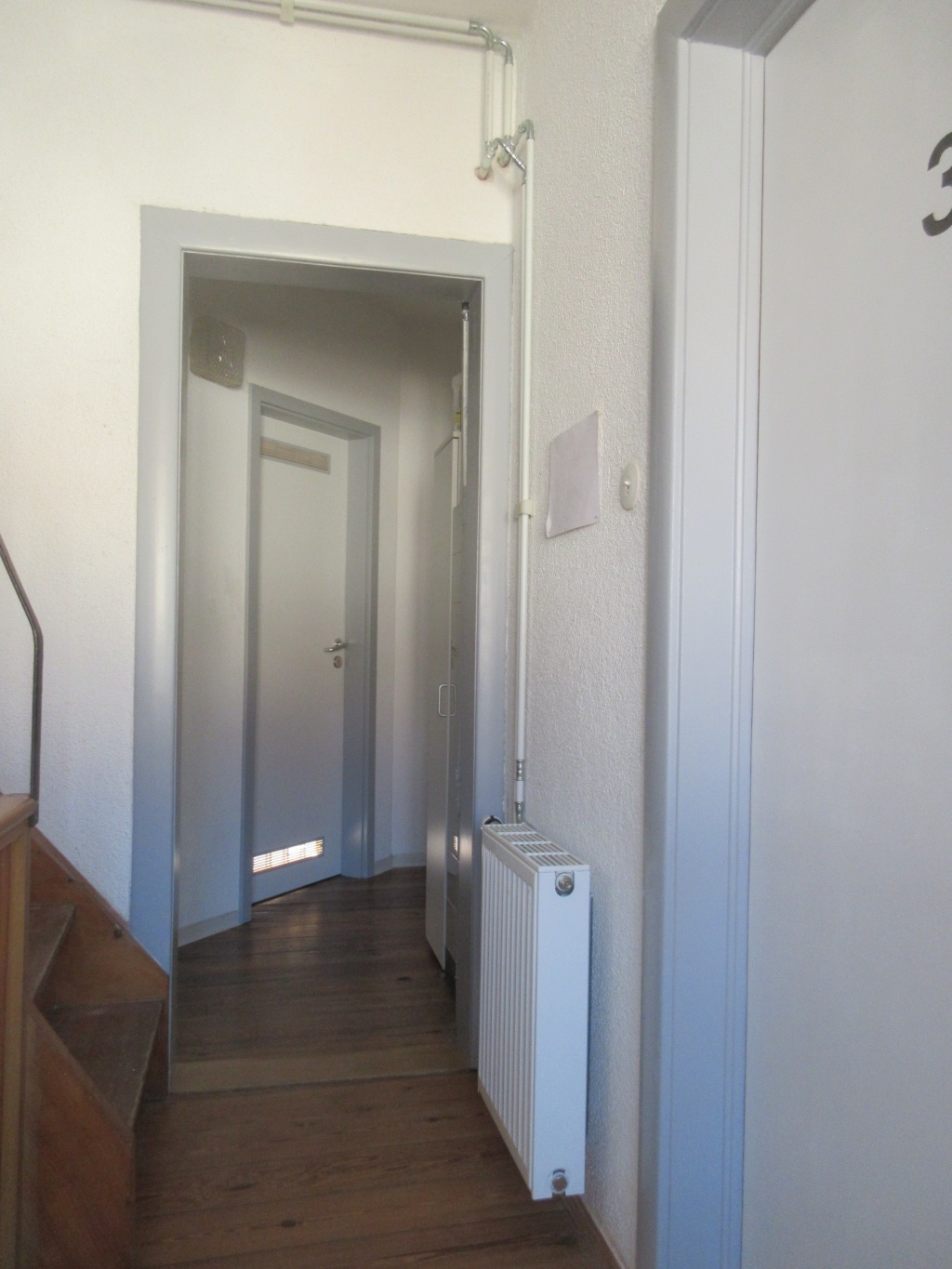Flatshare Untertürkheim Goldbergstraße 6 - Hausflur OG