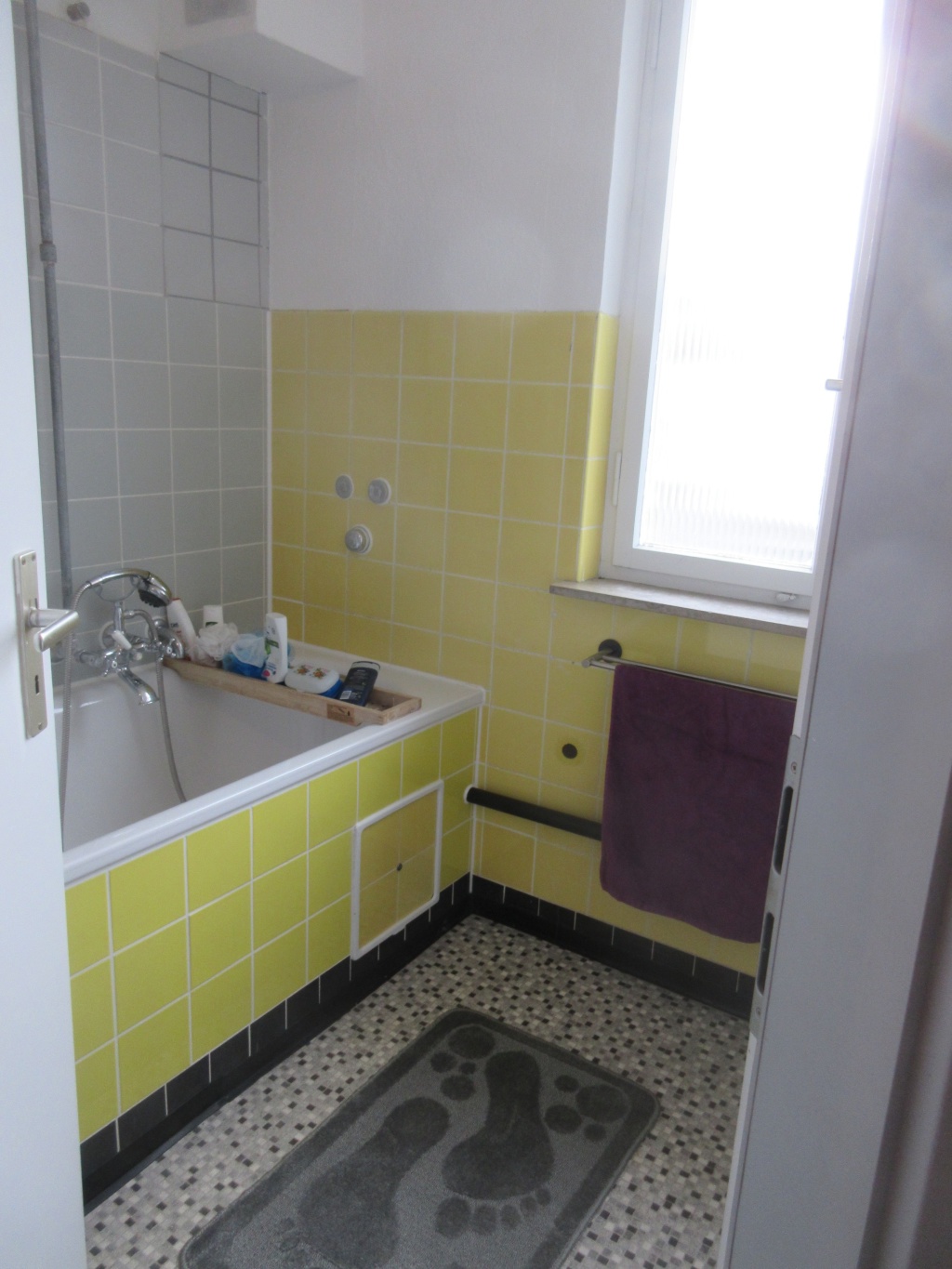 Flatshare Untertürkheim Goldbergstraße 6 - Bad OG