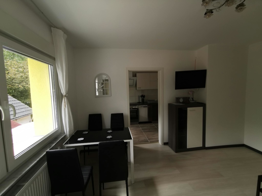 Ebereschenweg, Köln – Ebereschenweg, 51147 Köln Eil – Vorschaubild 6