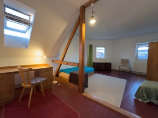 Ad image: * GROSSES, HELLES WG-ZIMMER, full furnished