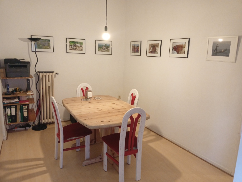WG-Zimmer Agnesviertel Neusser Str - Esszimmer 1