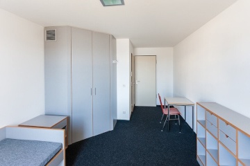 Anzeigenbild: Single Room Sublet is Available in Shared Apartment