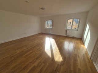 Imagen del anuncio: WG sucht 2 neue Mitbewohner/innen – zentrale Lage in Landshut